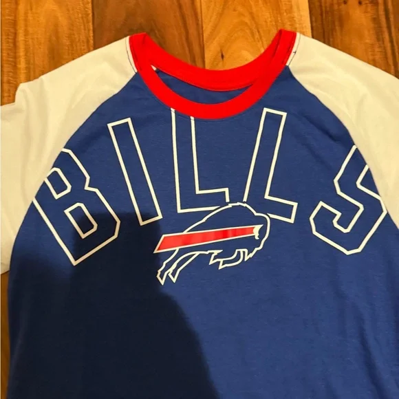 Womens Nike Buffalo Bills Raglan Shirt - Picture 2 of 3